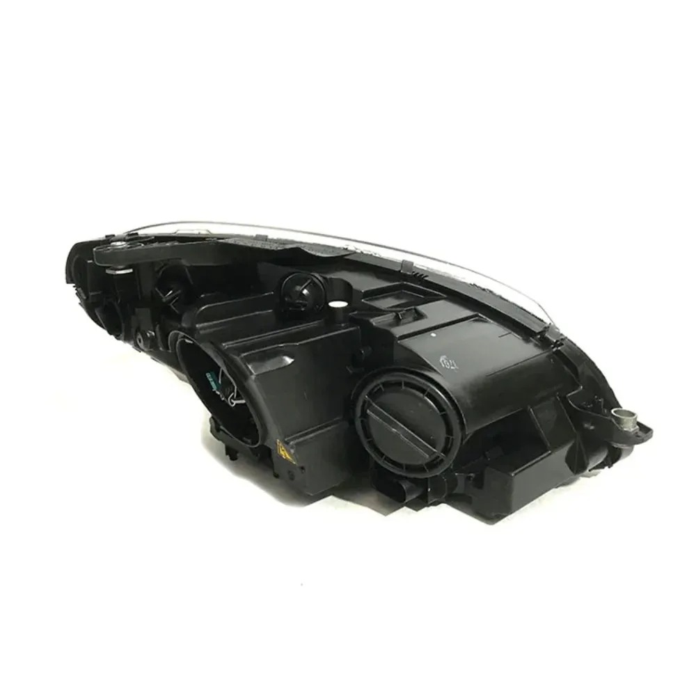 Factory Direct High Quality LED Front Headlight for  W204 OEM 204 820 01 59 for C200 Model Long-lasting